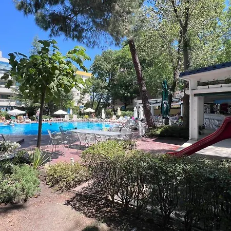 Excelsior - Premium 50m To The Apartamento Sunny Beach