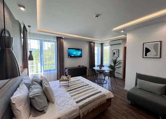 Апартаменты Excelsior - Premium 50m To The