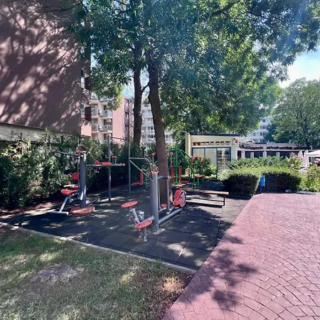 Excelsior - Premium 50m To The Lejlighed