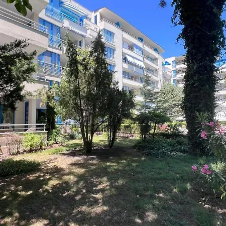 Excelsior - Premium 50m To The Appartement Sunny Beach
