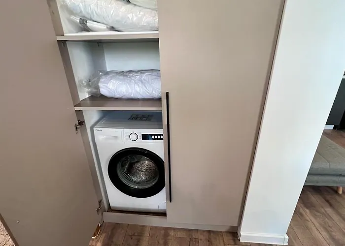 Excelsior - Premium 50m To The * ساني بيتش