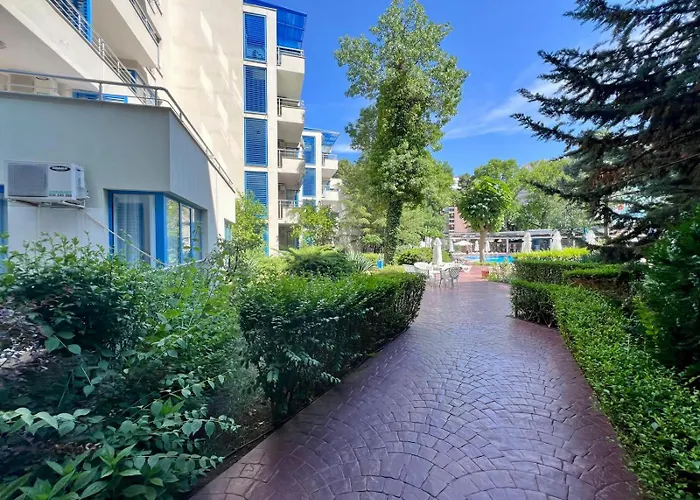 Excelsior - Premium 50m To The ساني بيتش